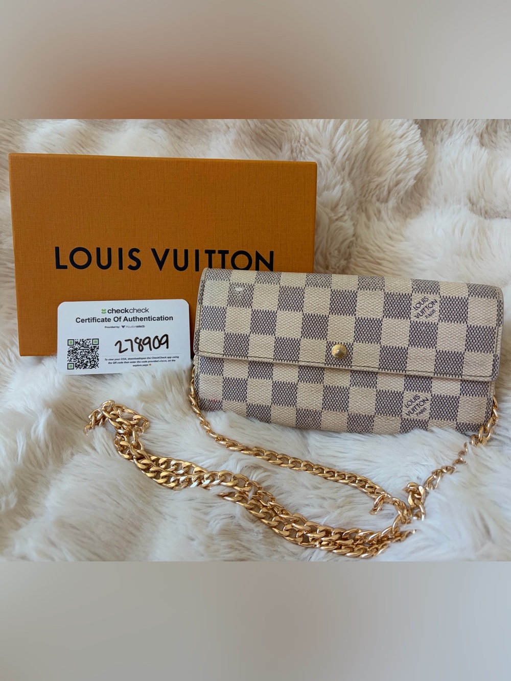Louis Vuitton Sarah wallet Damier Azur